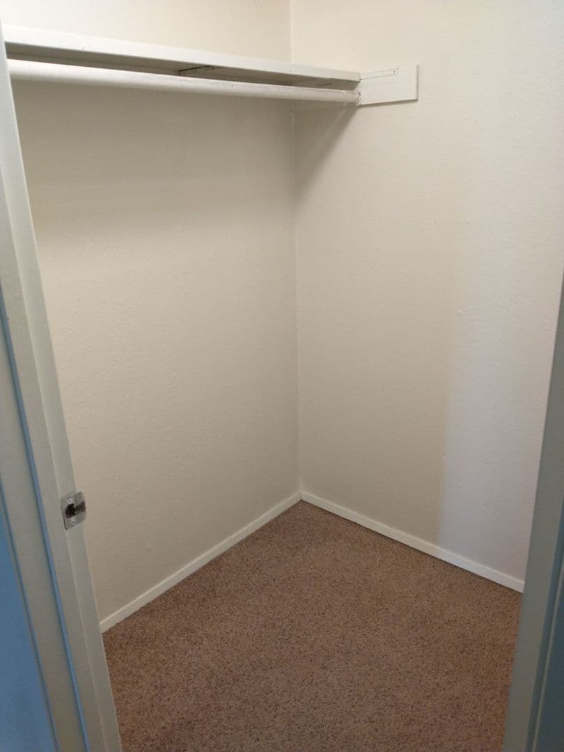 Kennewick Apartment: 507 N Arthur St