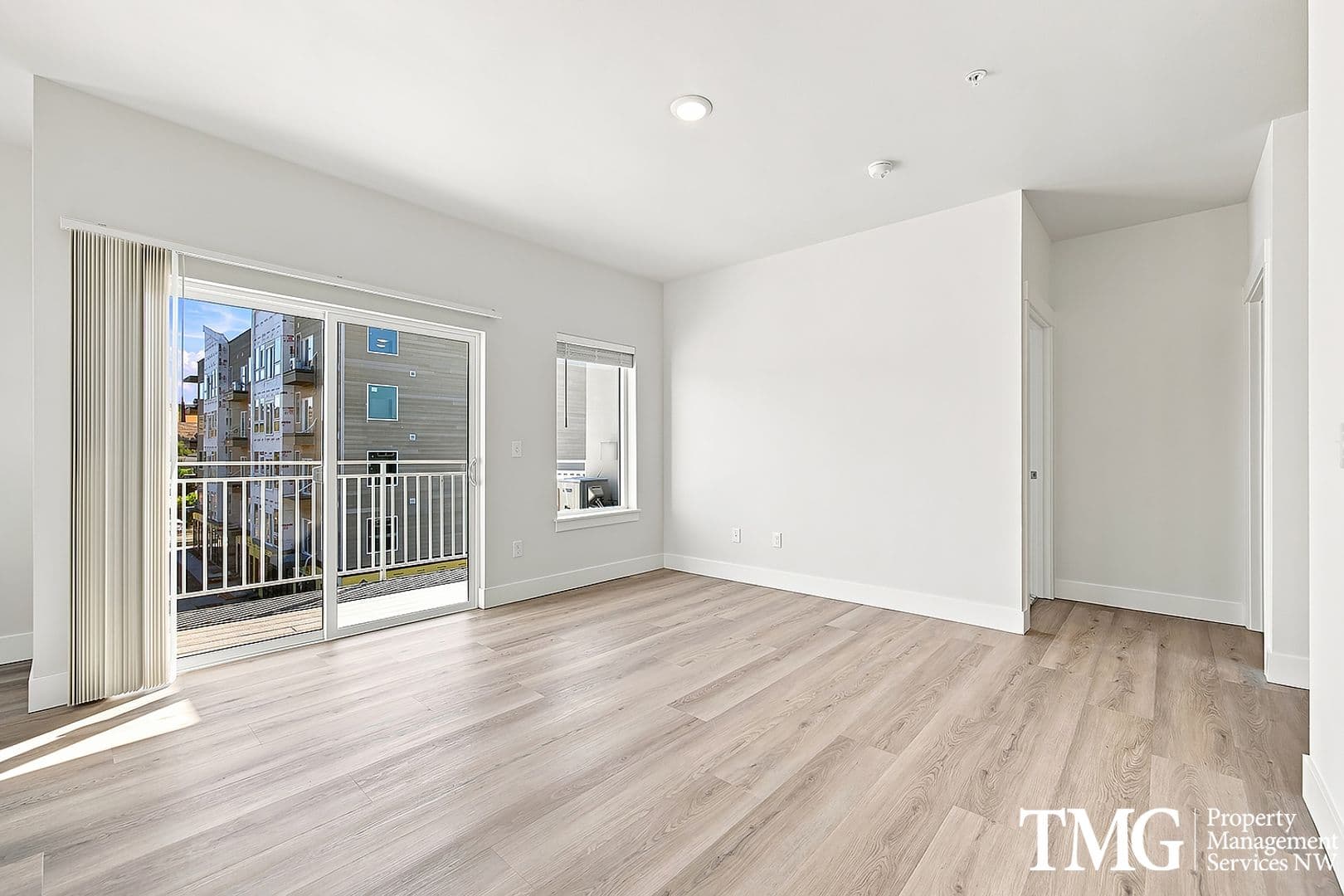 Kennewick Apartment: 7918 W 10th Ave