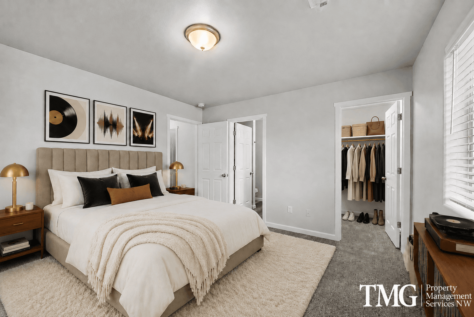 Kennewick Apartment: 1863 & 1917 West 19th Avenue