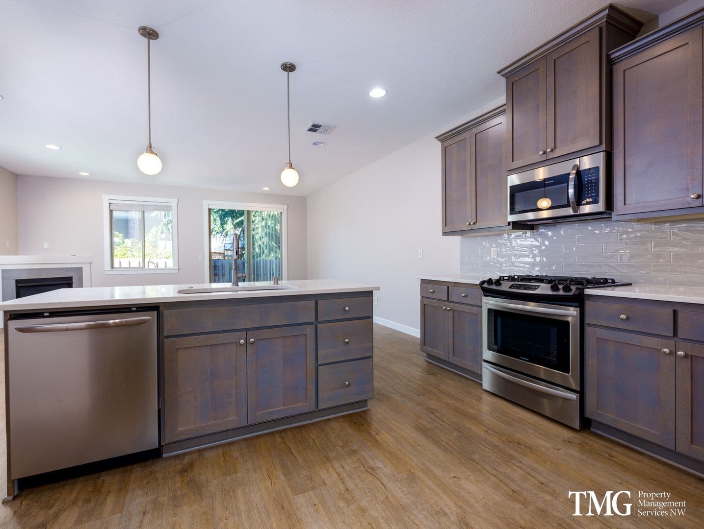 Vancouver House: 5605 NE 58th Way