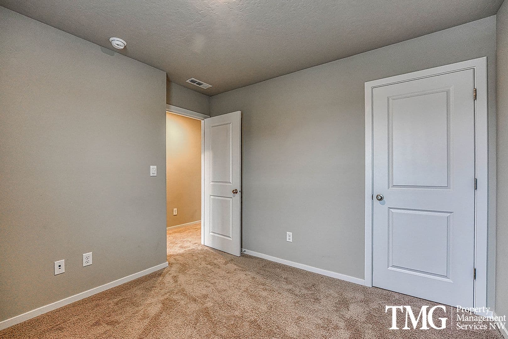 West Richland House: 7796 Ranchland Lane