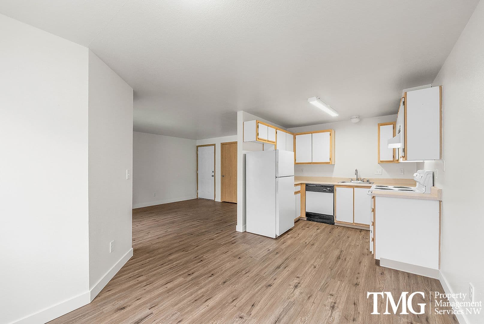 Vancouver Apartment: 3000 NE 109th Ave
