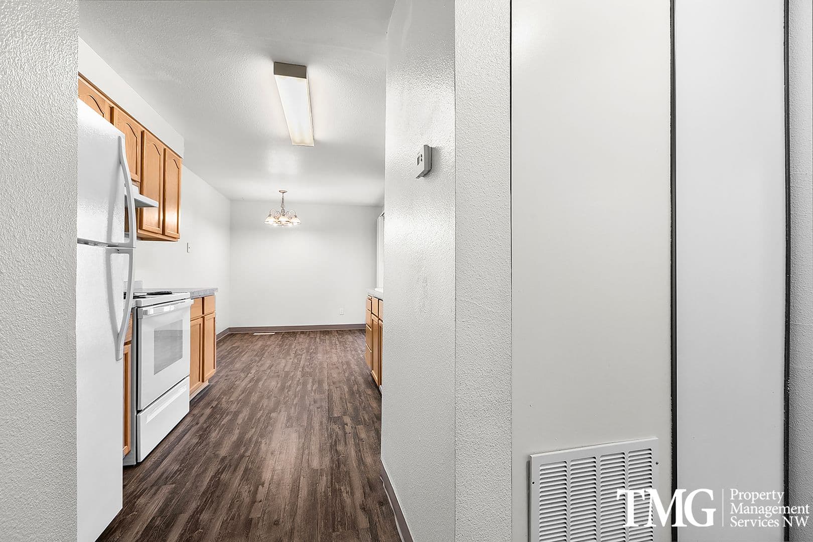 Kennewick Apartment: 440 N Volland