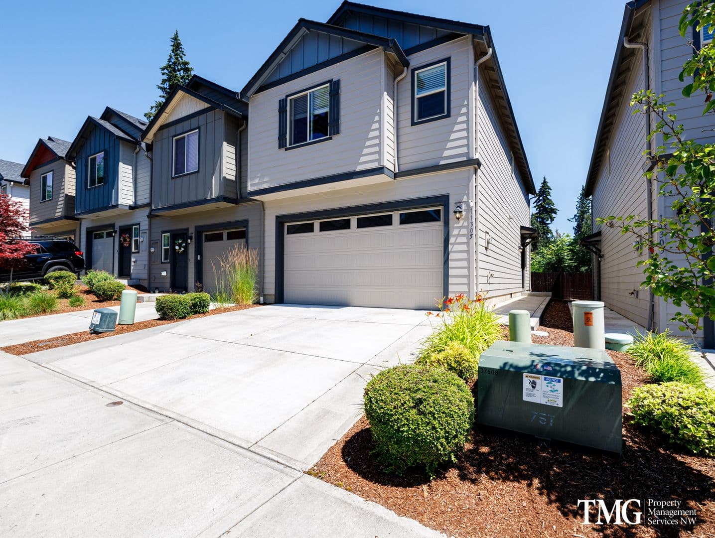 Vancouver House: 11311 NE 14th Ct