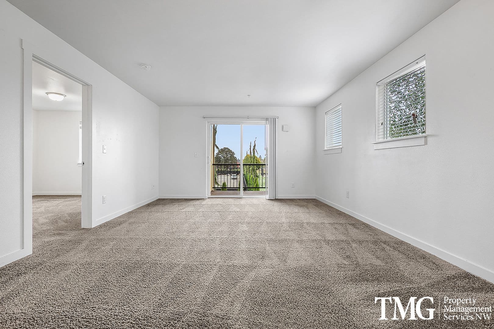 Battle Ground Apartment: 1017 SE 12th Ave