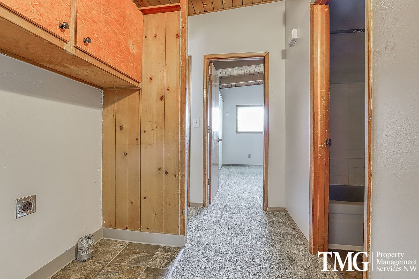 Vancouver Apartment: 2106 & 2108 E 33rd Street