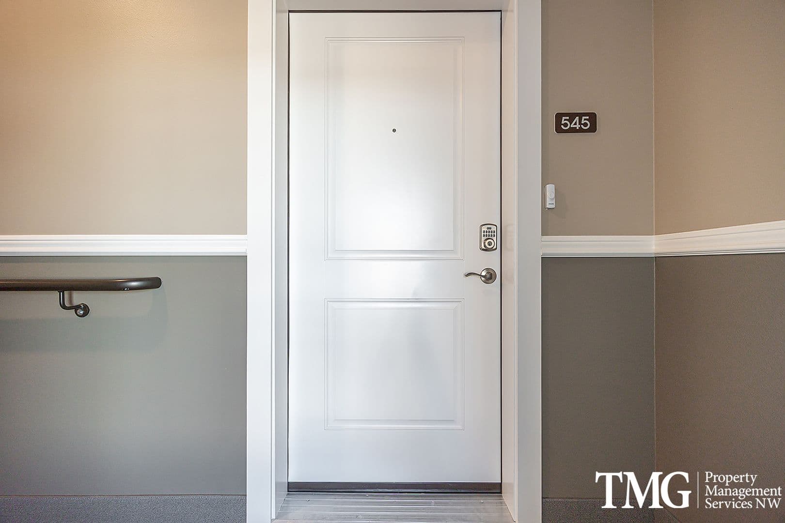 Kennewick Apartment: 7918 W 10th Ave