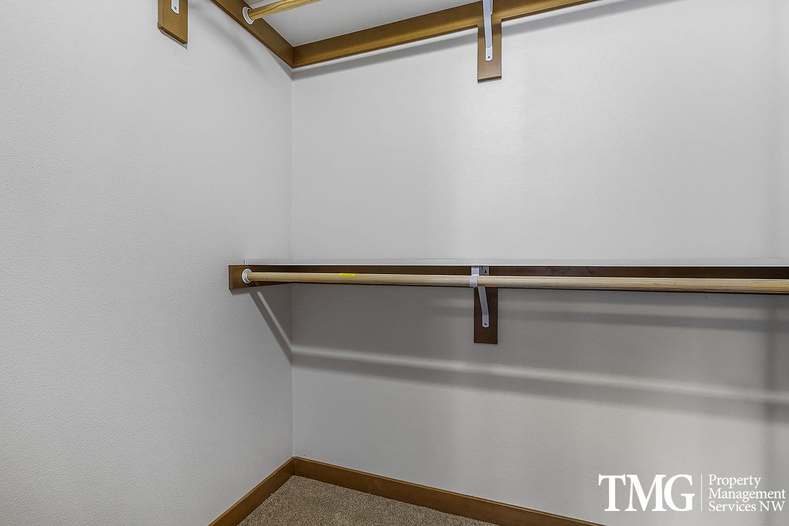 Washougal House: 3316 Lewis Lane