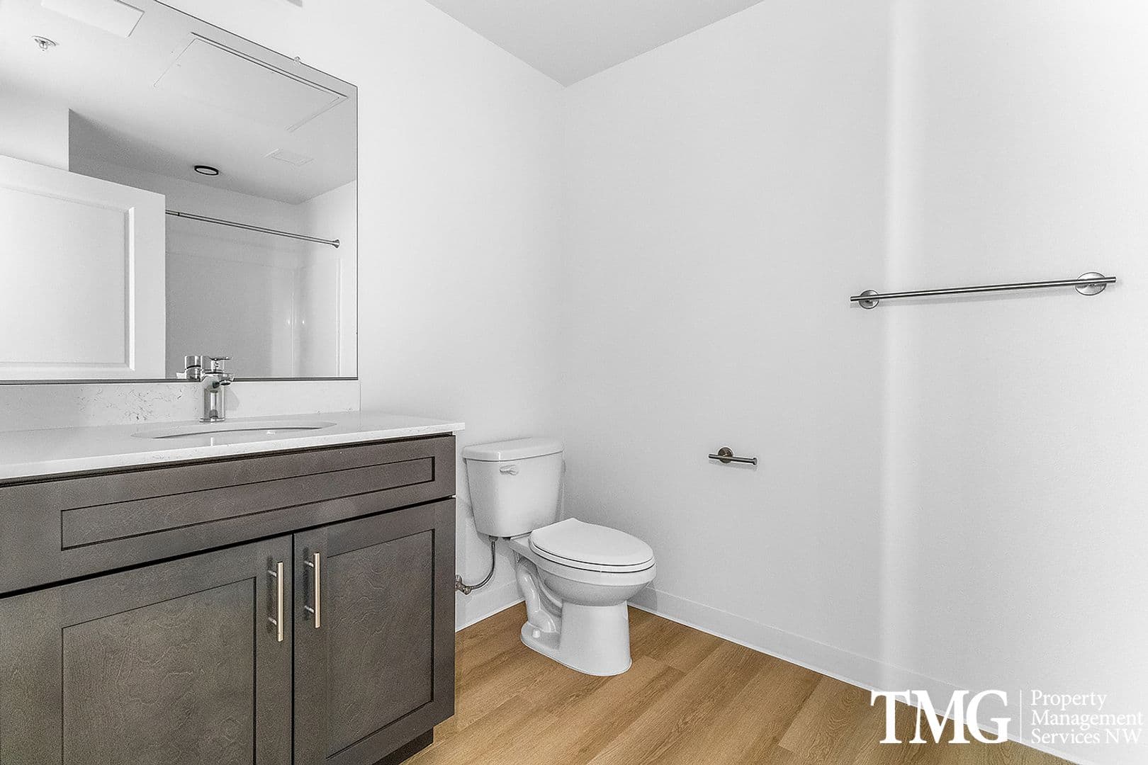 Vancouver Apartment: 12616 NE 116th Way