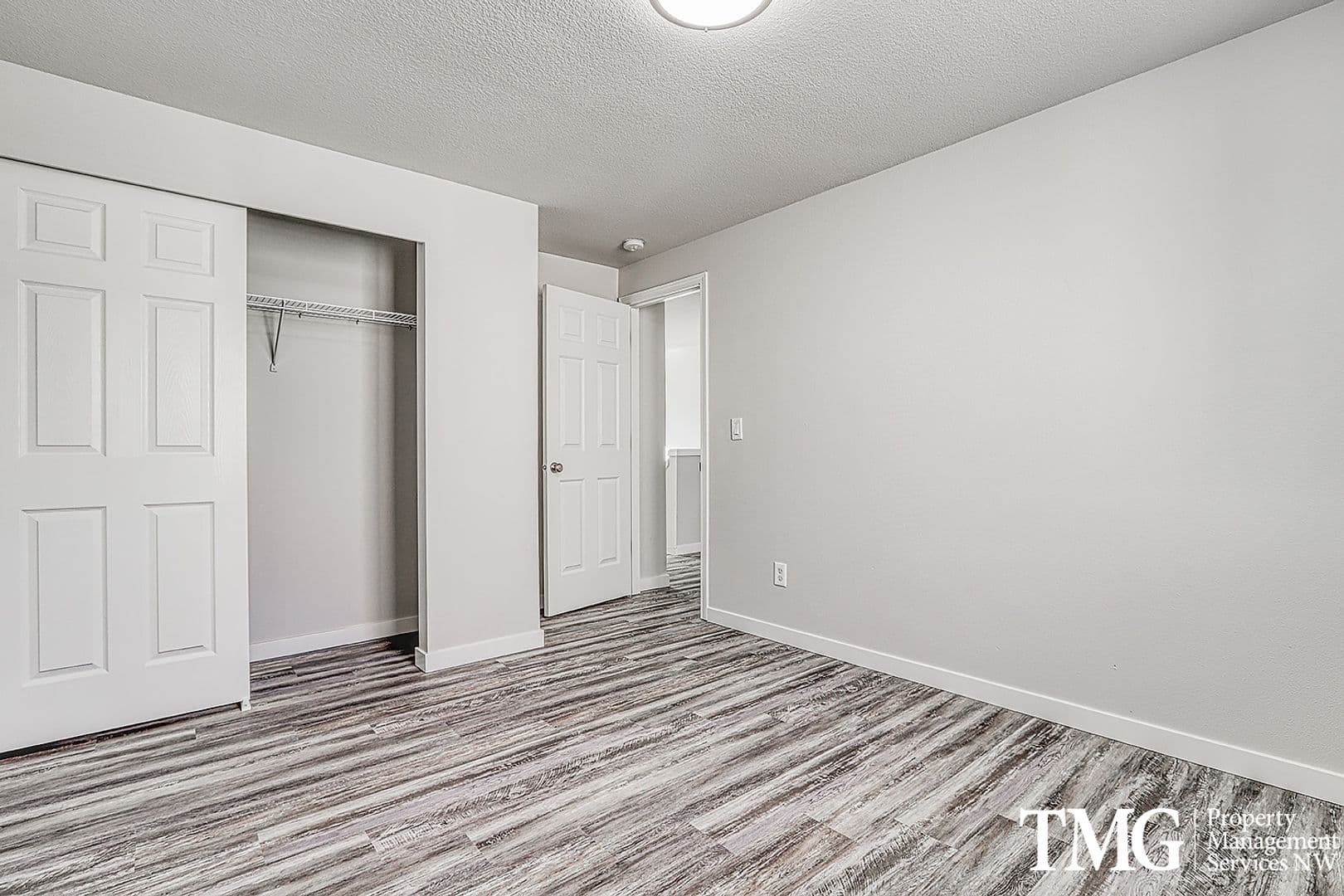 Vancouver House: 8802 NE 84th Street