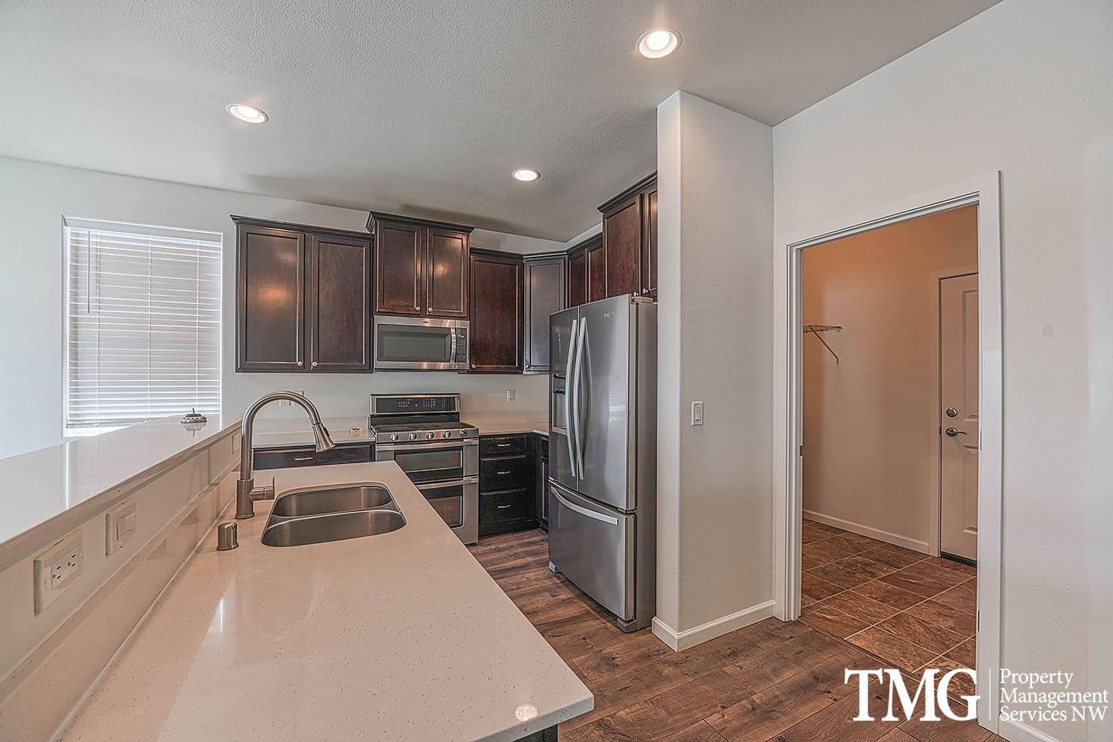 Vancouver House: 9203 NE 165th Avenue