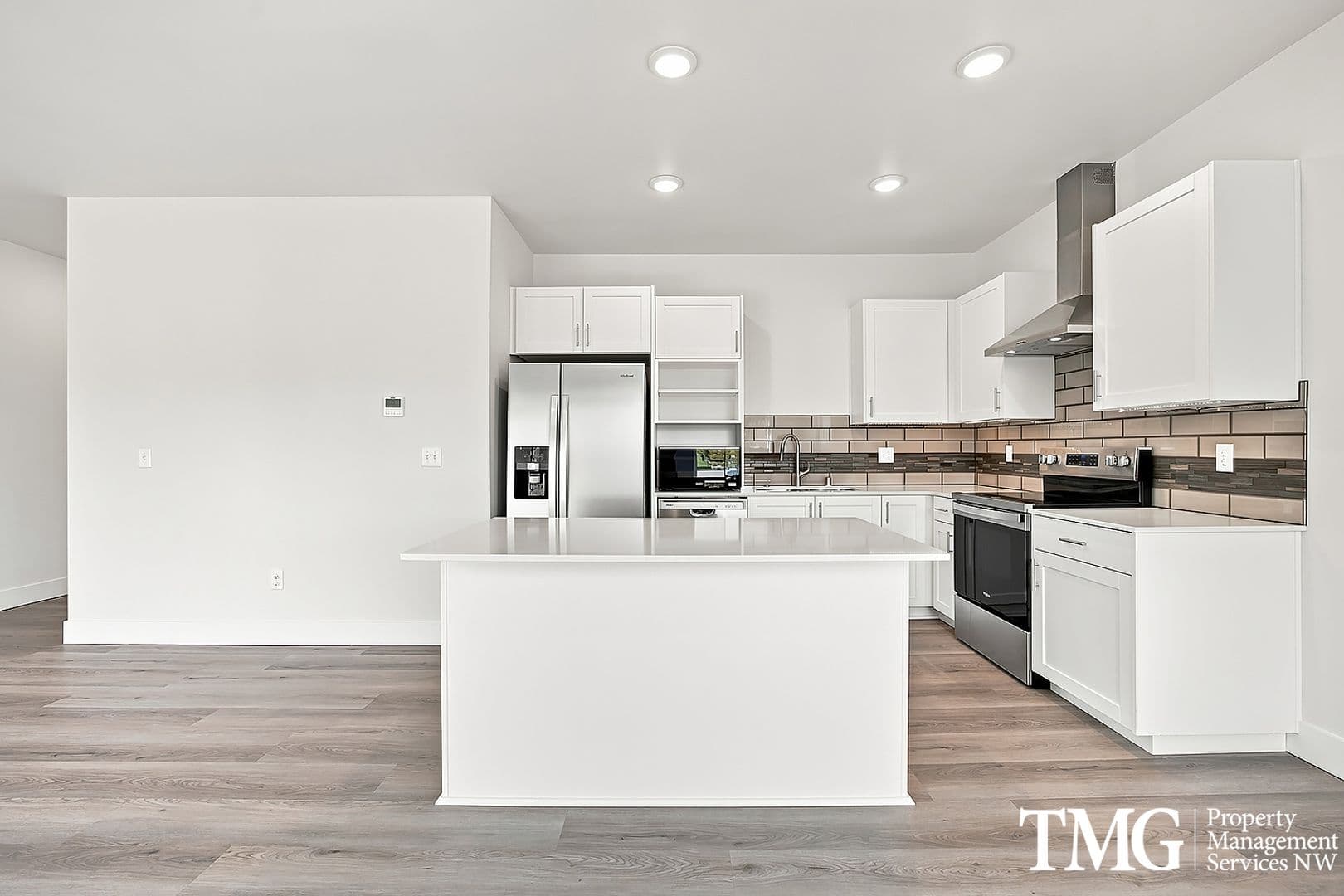 Kennewick Apartment: 7918 W 10th Ave