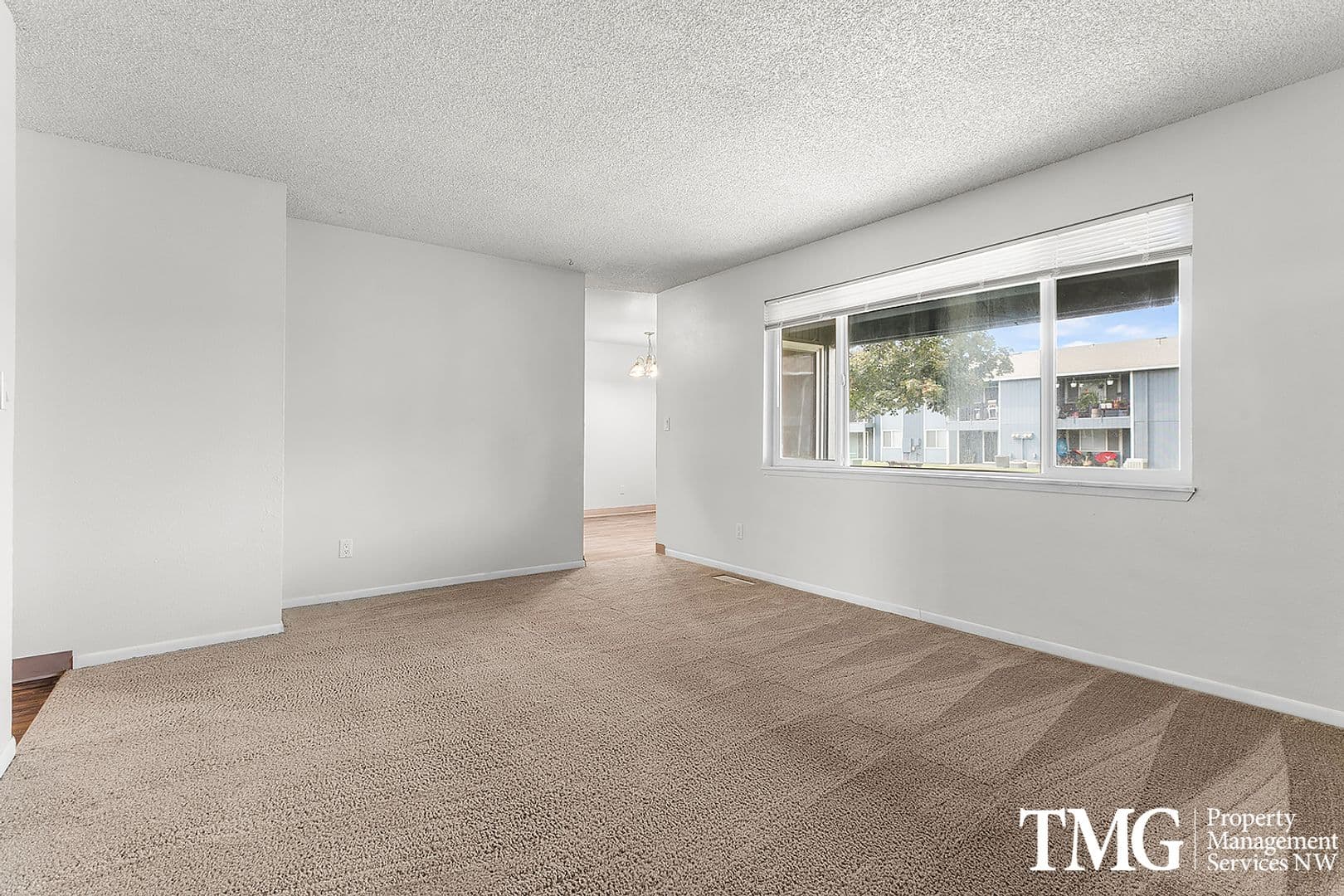 Kennewick Apartment: 440 N Volland