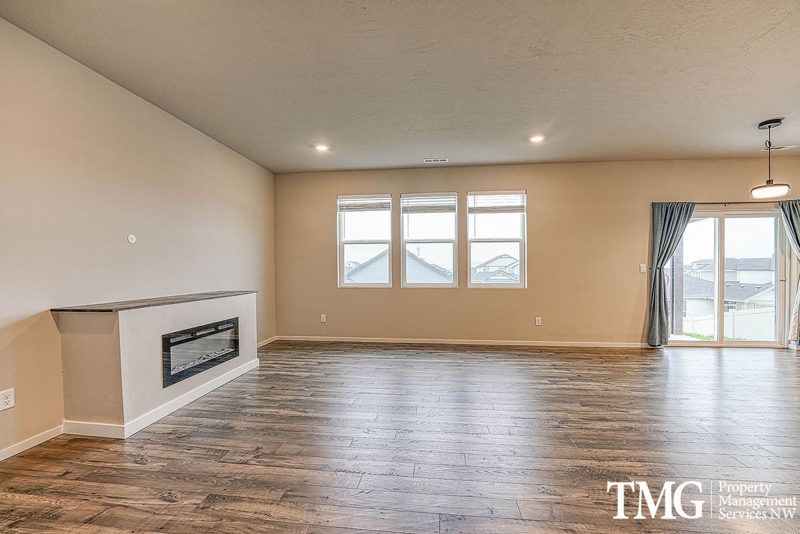 West Richland House: 7796 Ranchland Lane