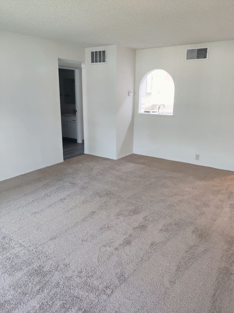 Kennewick Apartment: 507 N Arthur St