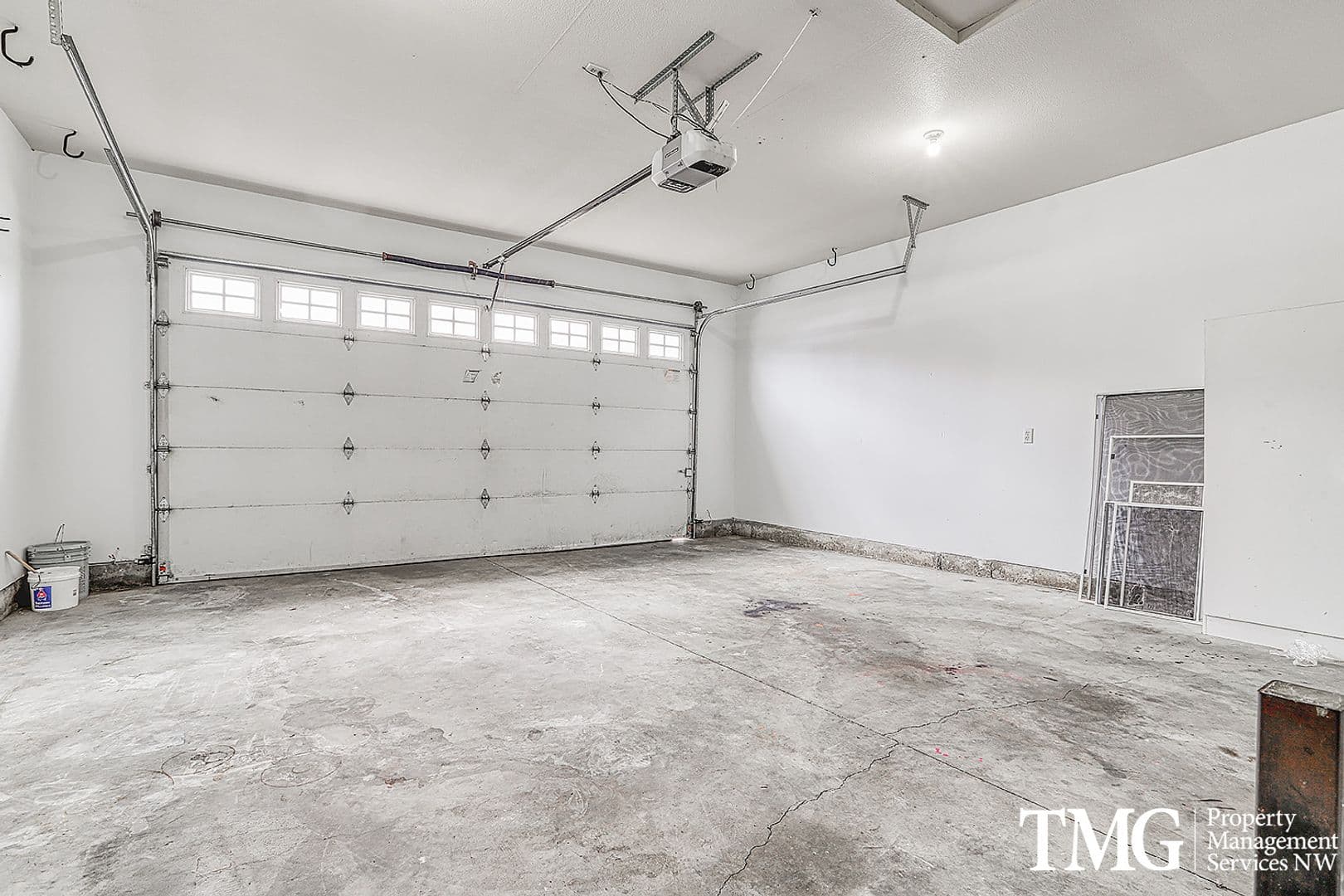 Vancouver House: 8802 NE 84th Street