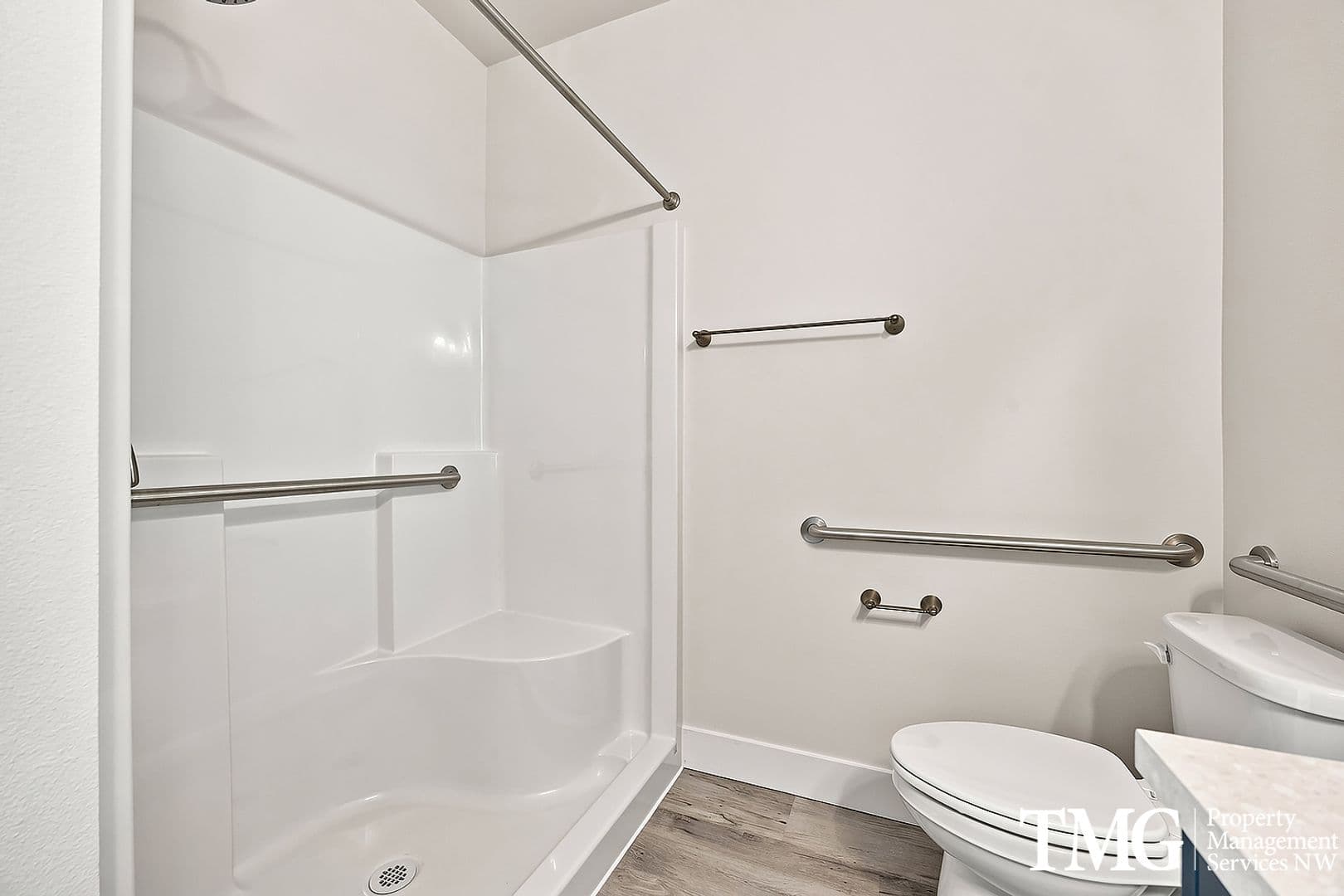 Kennewick Apartment: 7918 W 10th Ave
