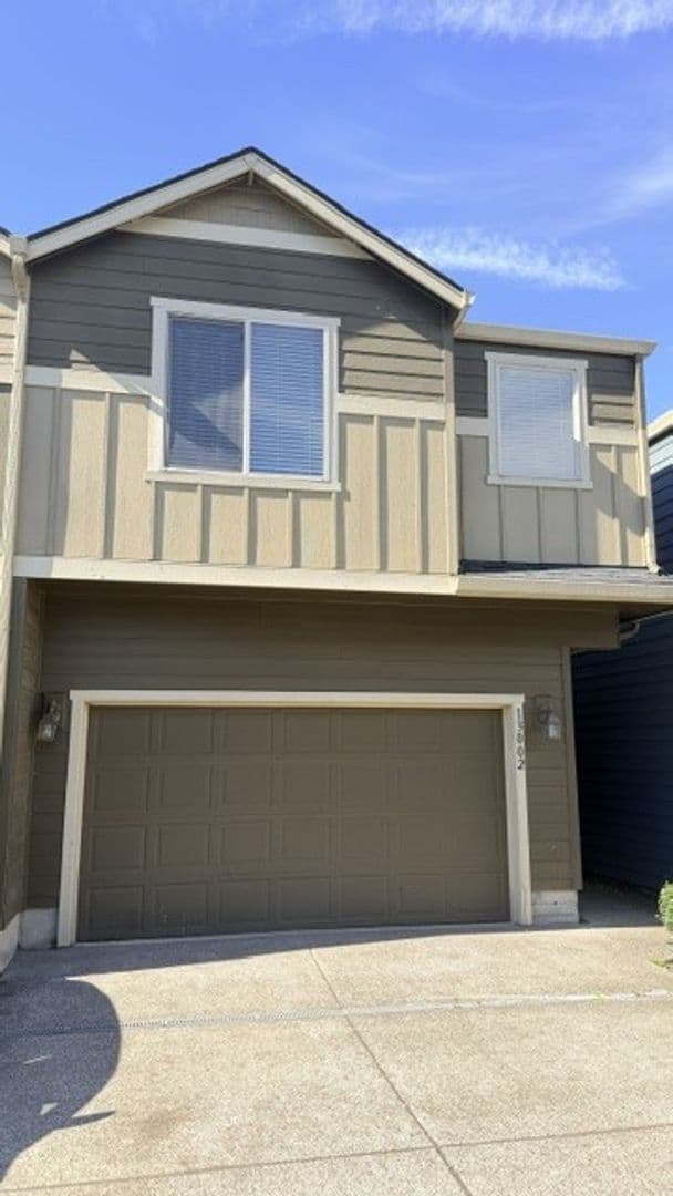 Vancouver House: 13002 NE 26th Street