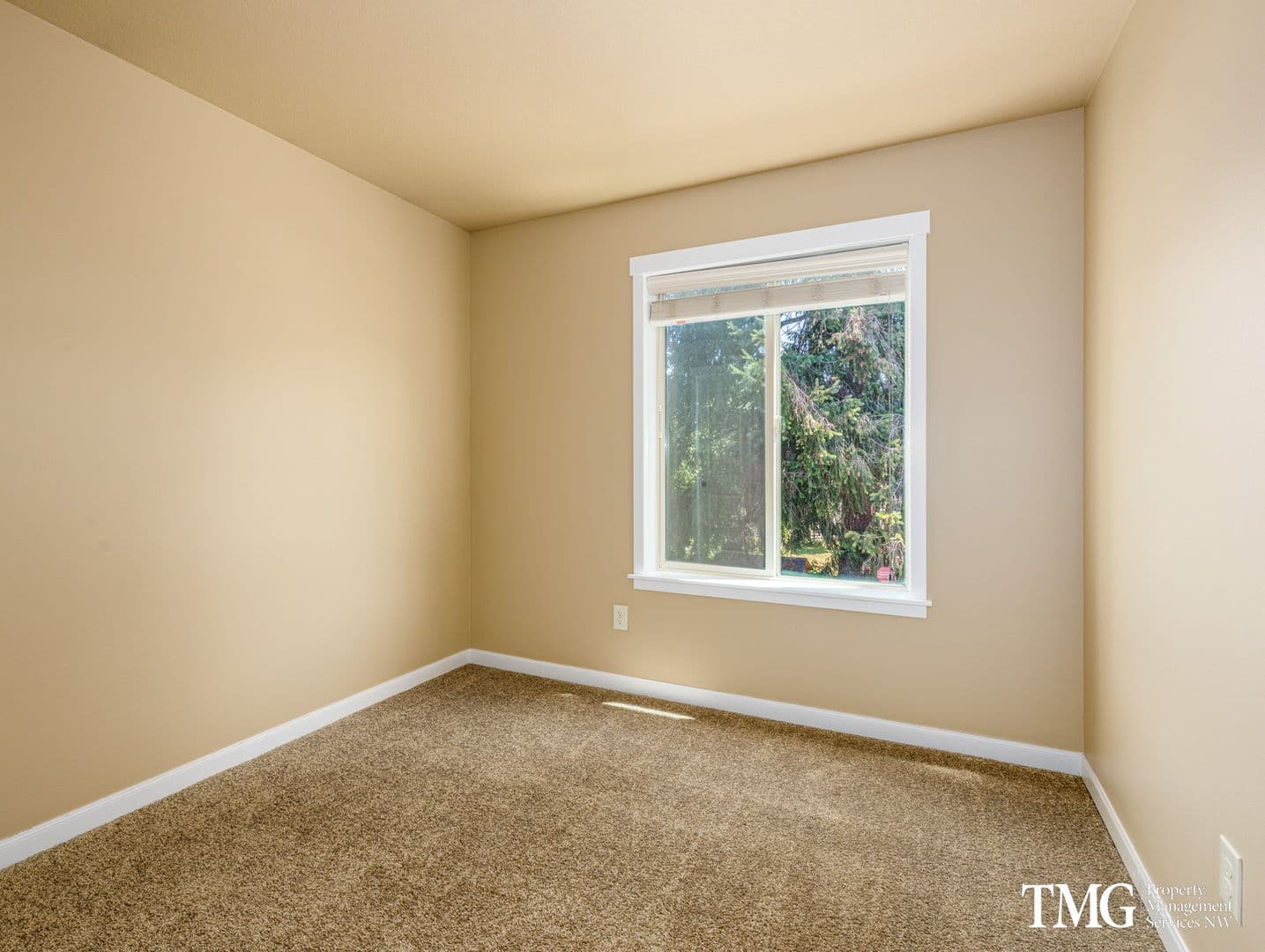 Vancouver Apartment: 9807 NE 76th Way