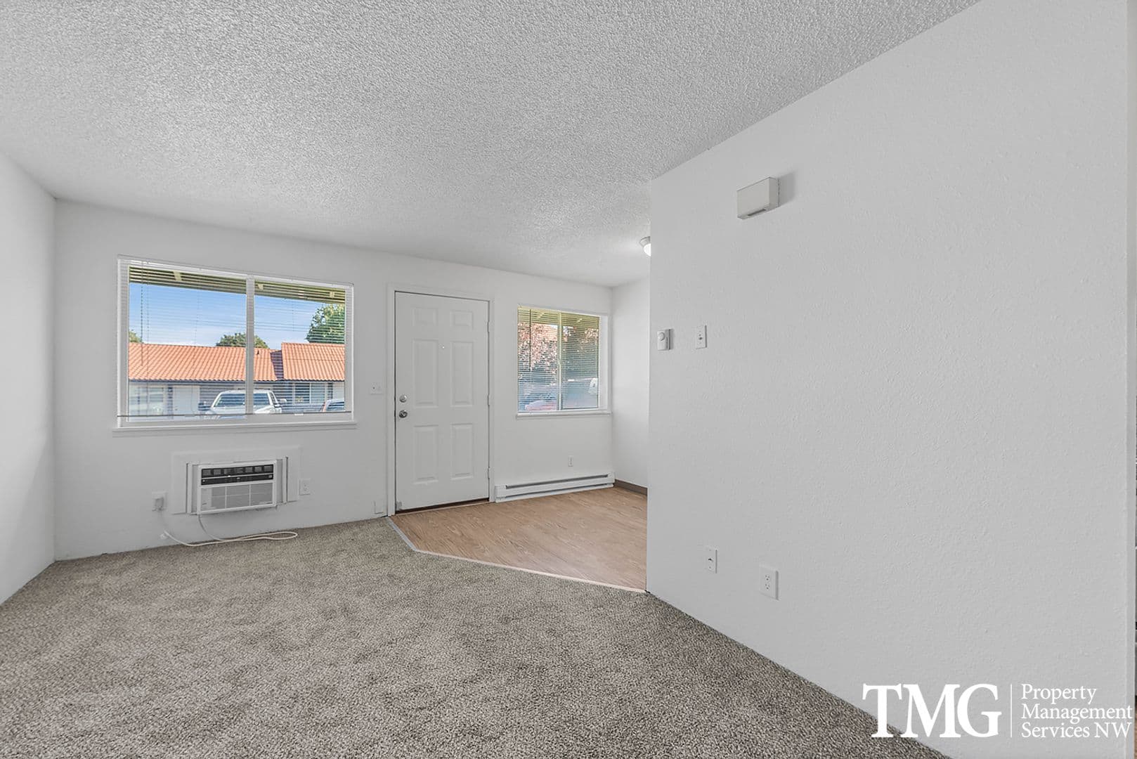 Kennewick Apartment: 803 S Olympia St