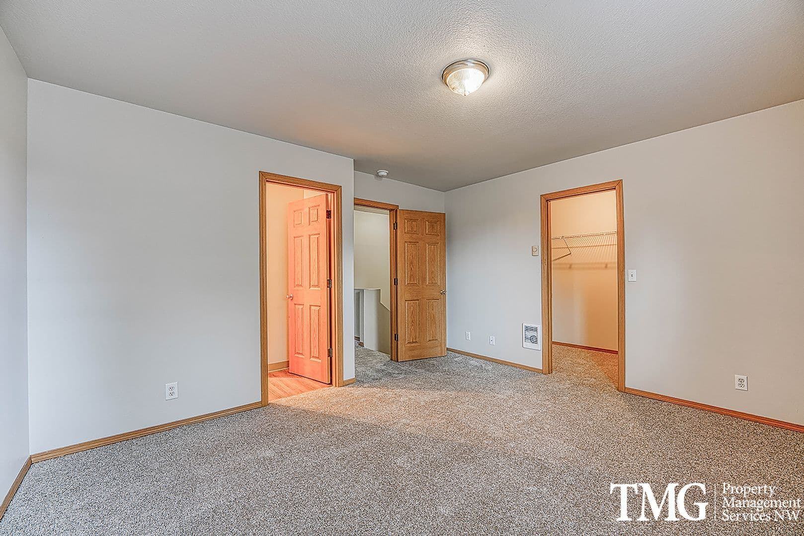 Vancouver Apartment: 3500 NE 50th Ct