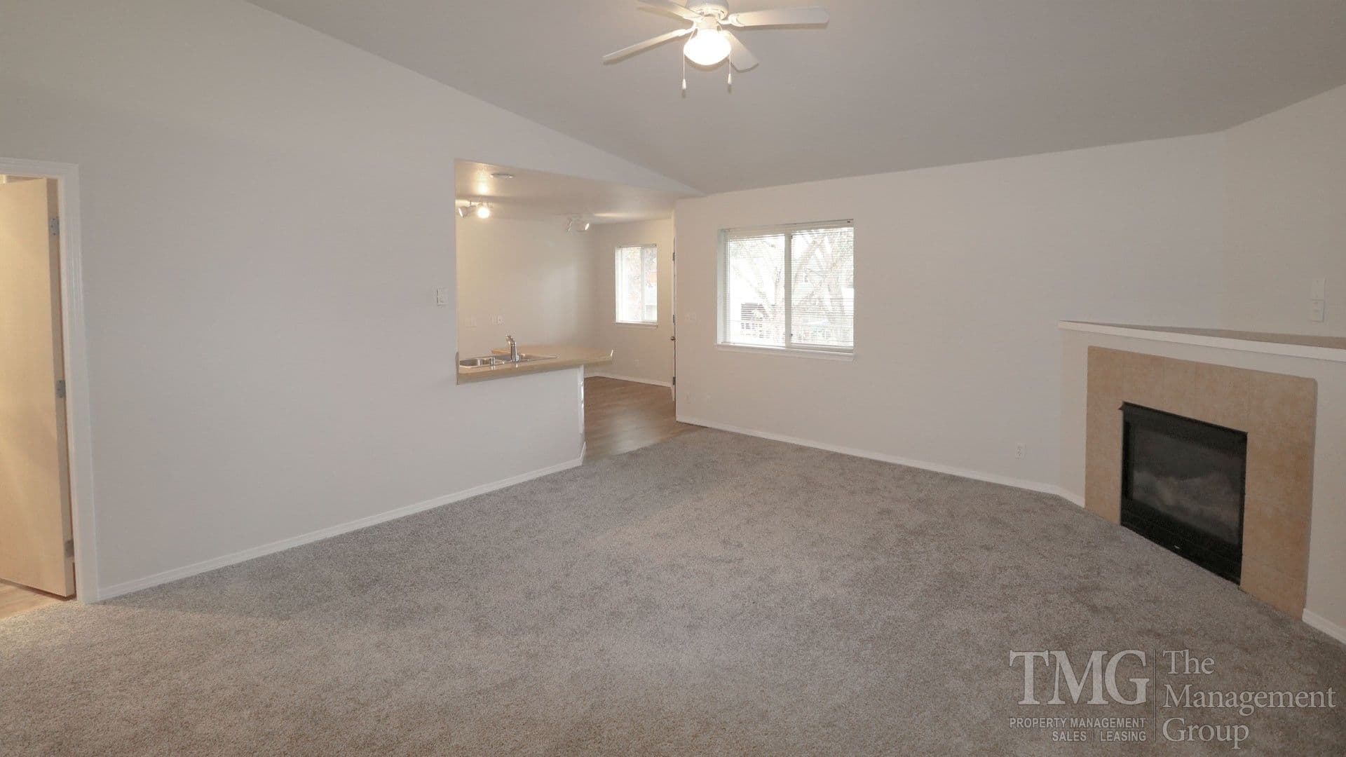Vancouver Apartment: 5313 NE 68th Ave