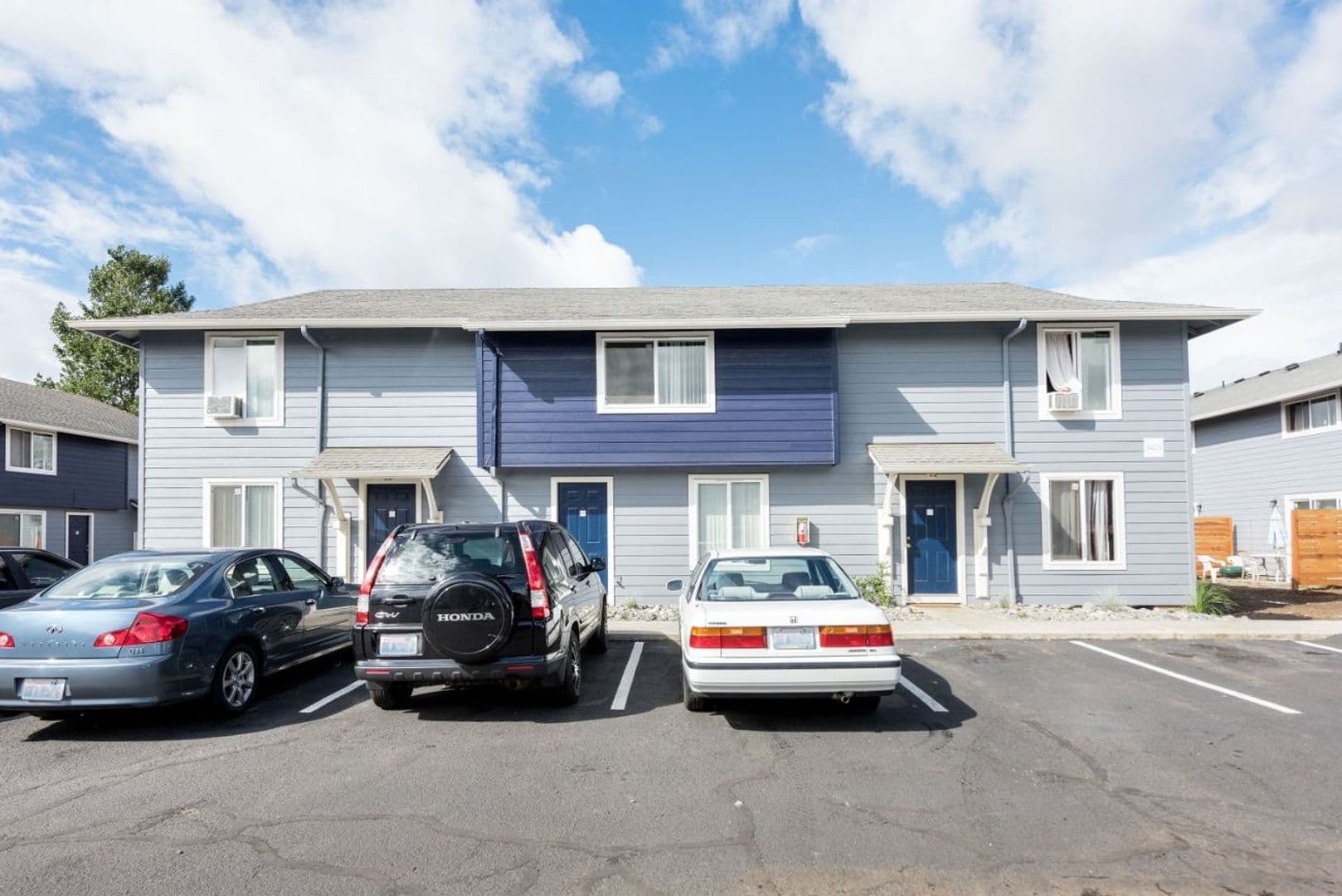 Vancouver Apartment: 3417 NE 53rd St