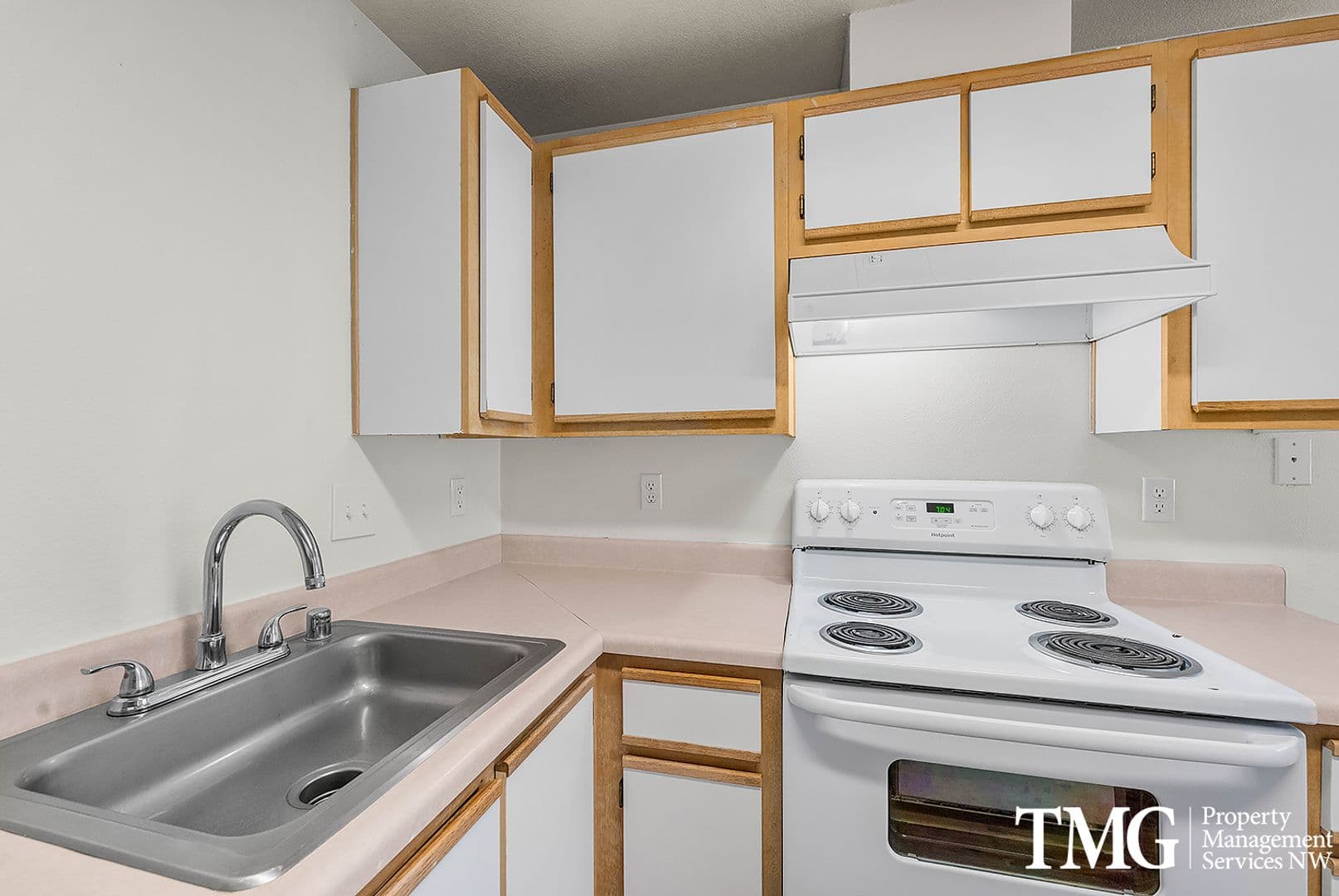 Vancouver Apartment: 3000 NE 109th Ave
