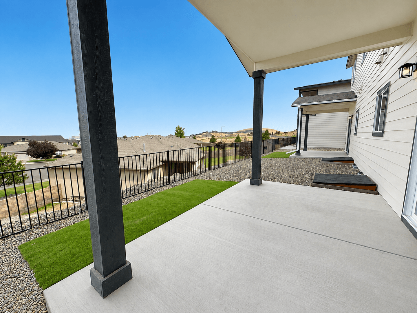 Kennewick Townhome: 5873 W 40th Court