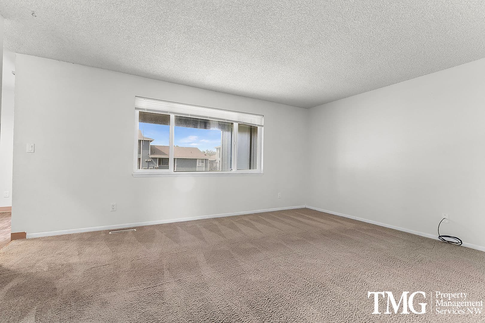 Kennewick Apartment: 440 N Volland