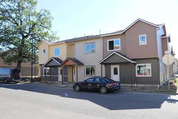 Battle Ground Apartment: 1108 SE 8th CMN
