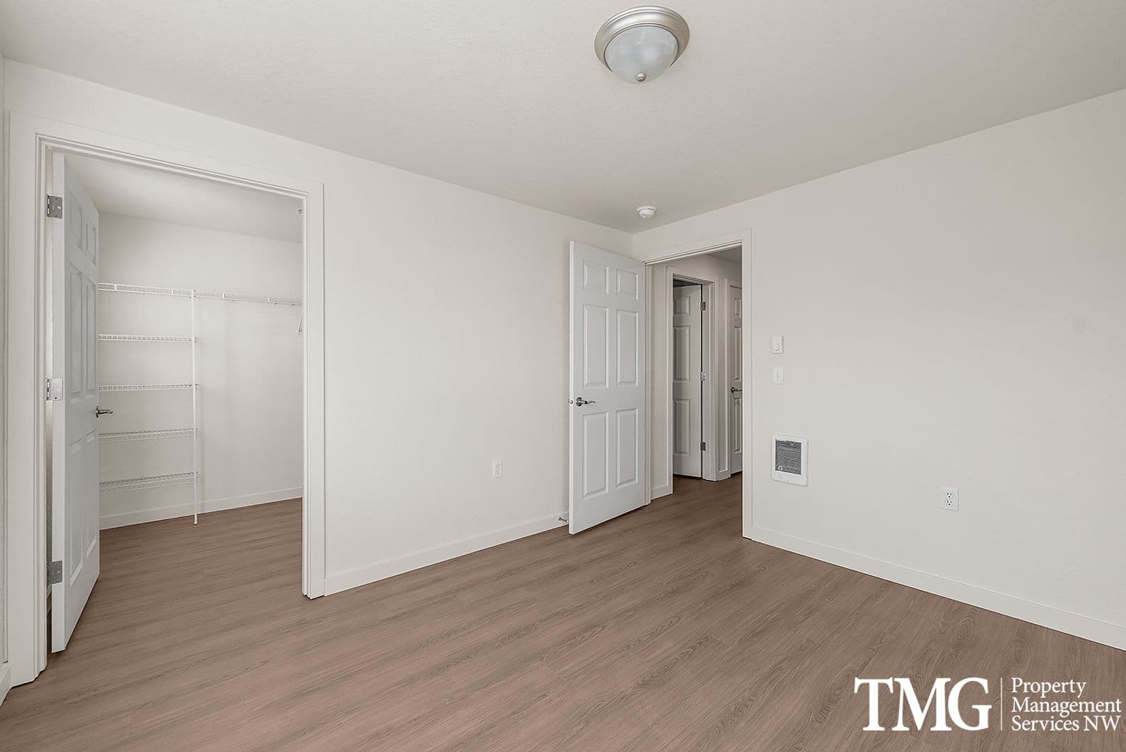Vancouver Apartment: 16119 SE 1st St
