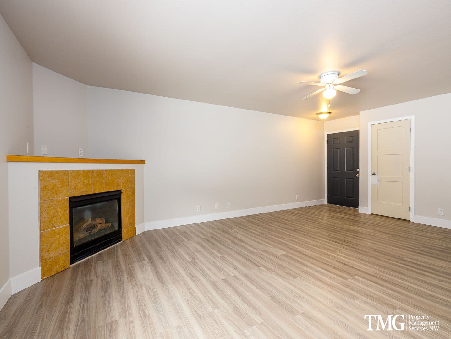 Vancouver Apartment: 5313 NE 68th Ave