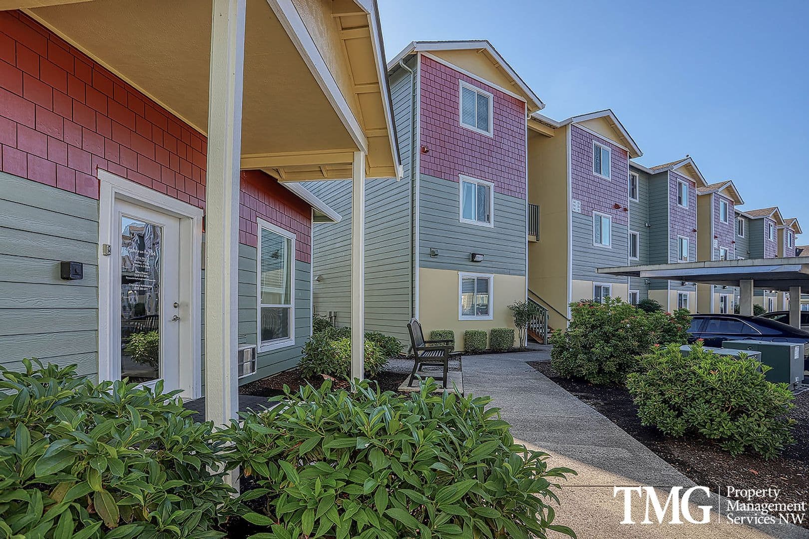 Battle Ground Apartment: 1017 SE 12th Ave