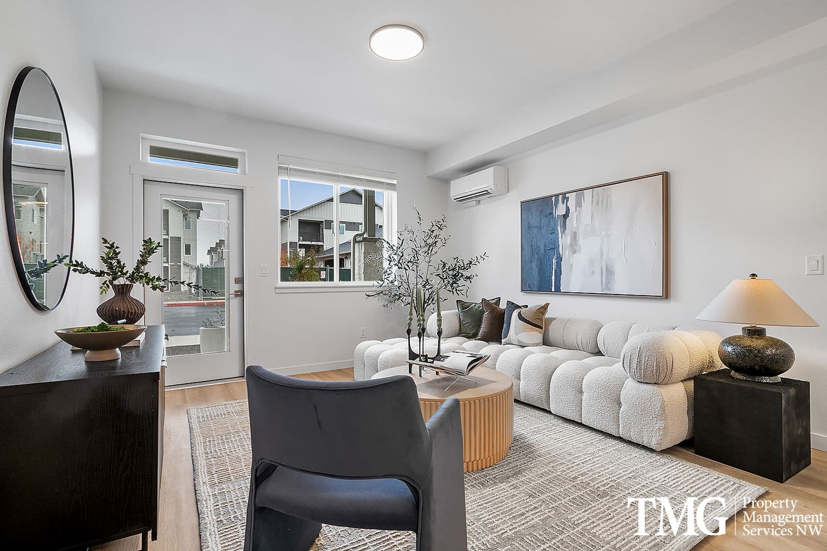 Vancouver Apartment: 12616 NE 116th Way