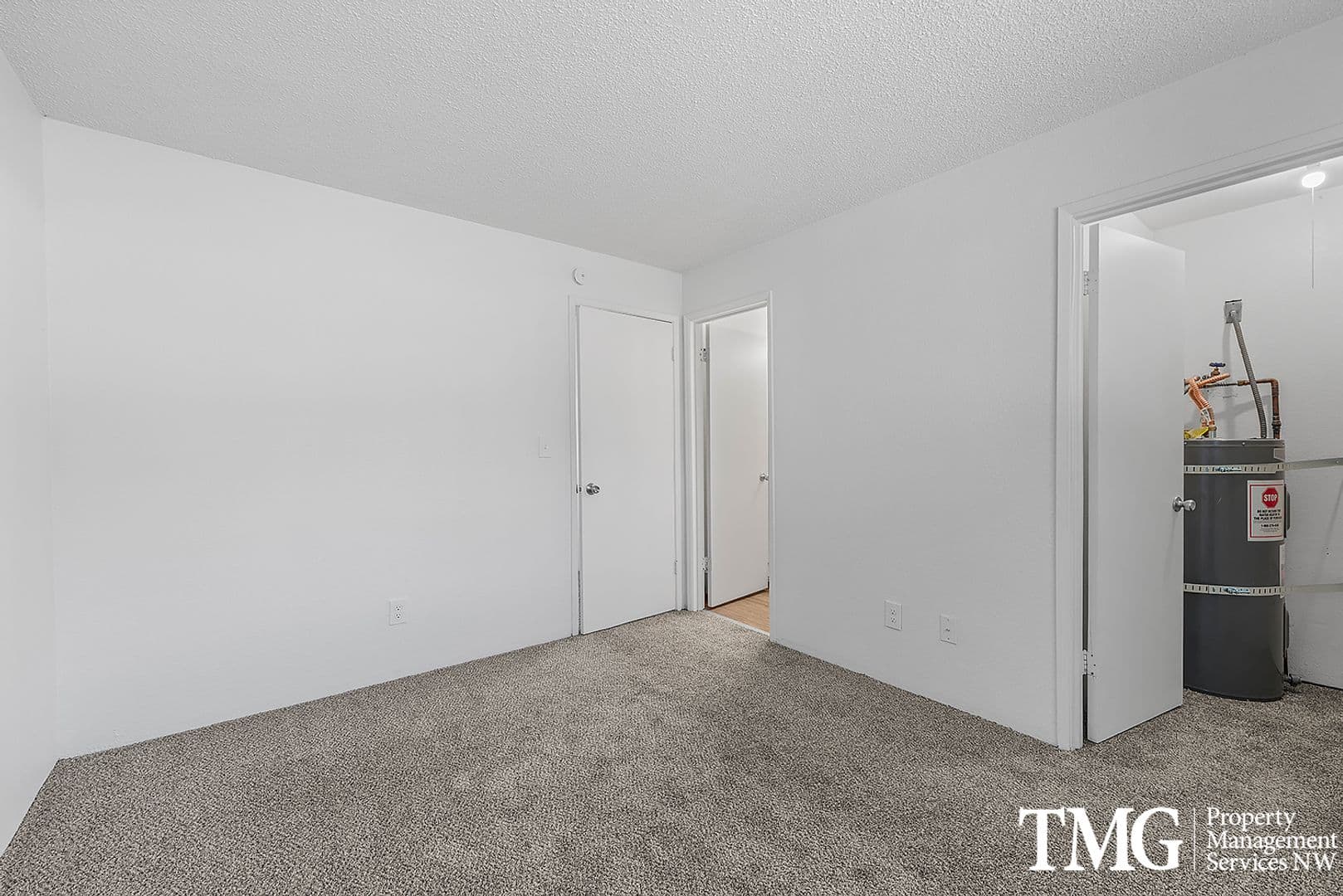 Kennewick Apartment: 803 S Olympia St