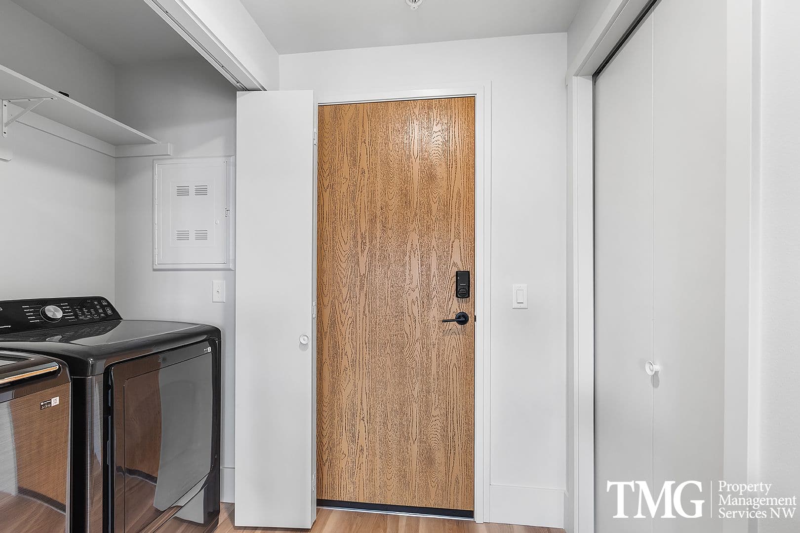 Kennewick Apartment: 4112 W 24th Ave