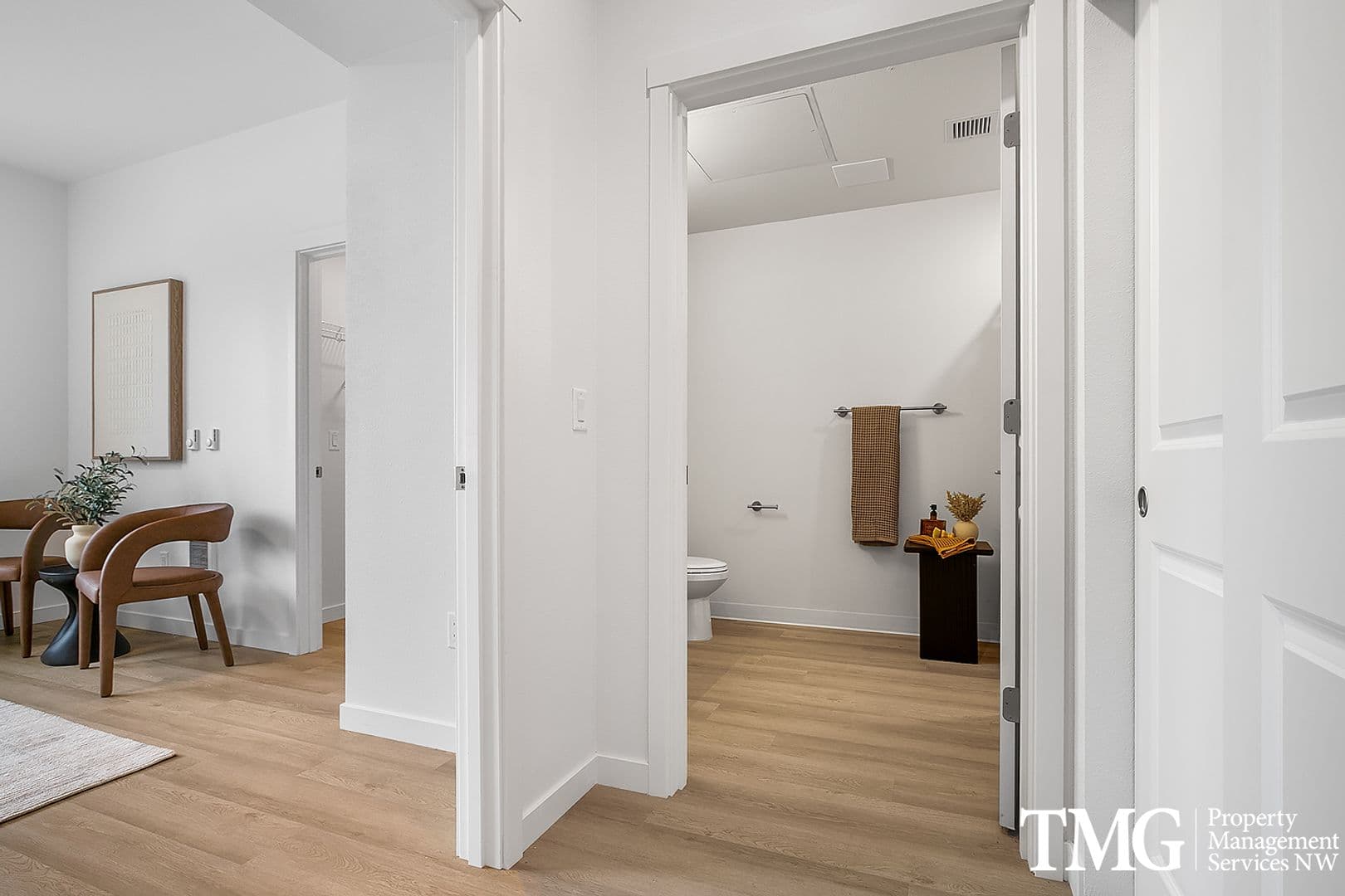 Vancouver Apartment: 12616 NE 116th Way