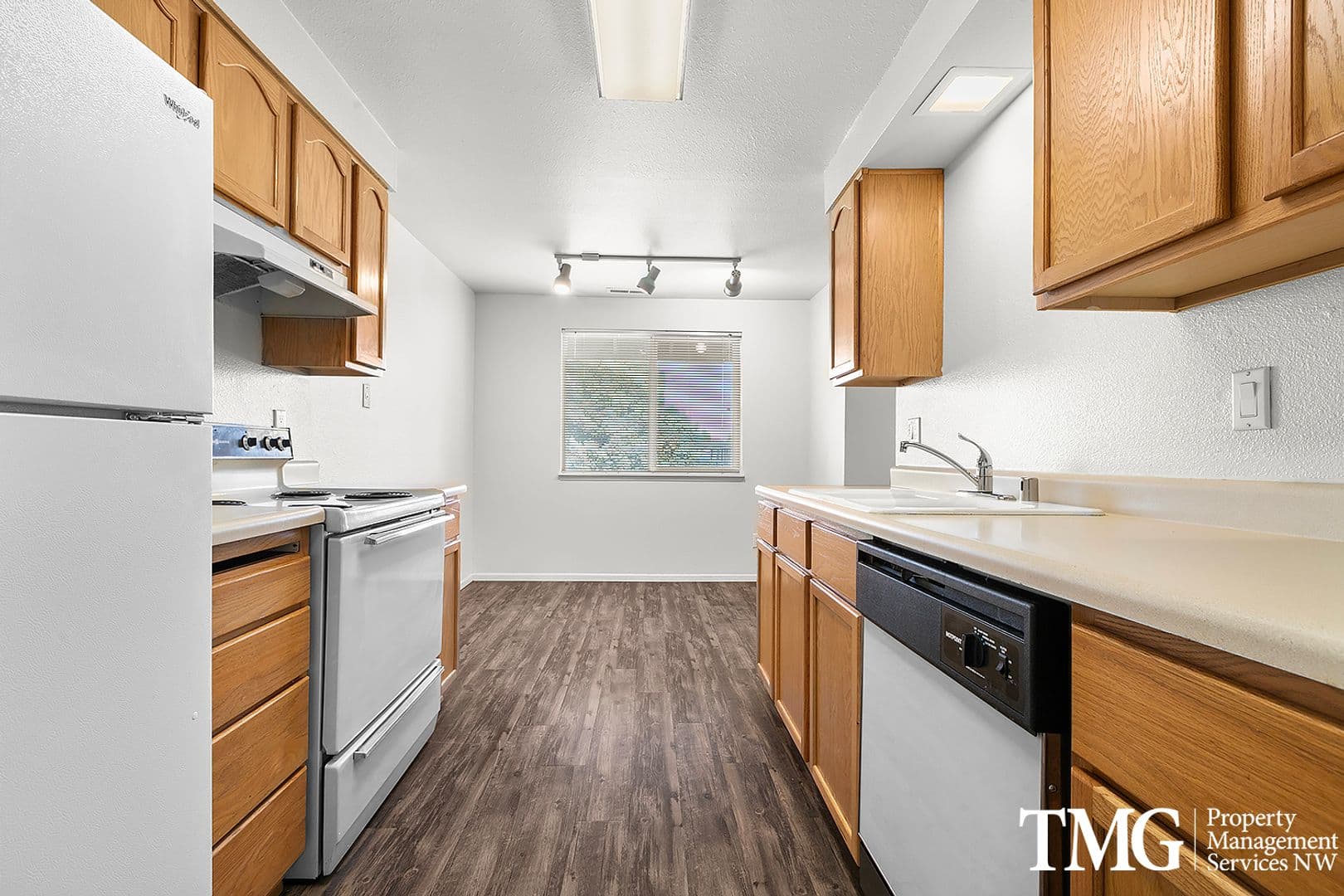 Kennewick Apartment: 440 N Volland