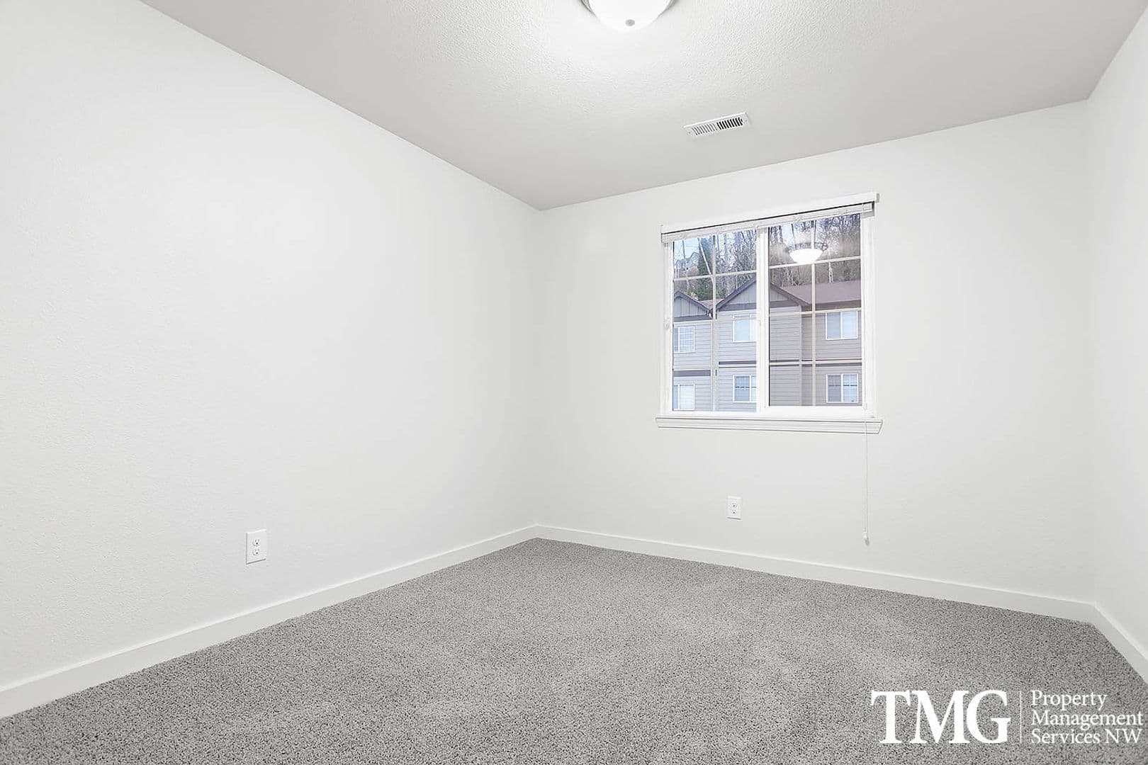 Camas Apartment: 3003 NE 3rd Ave