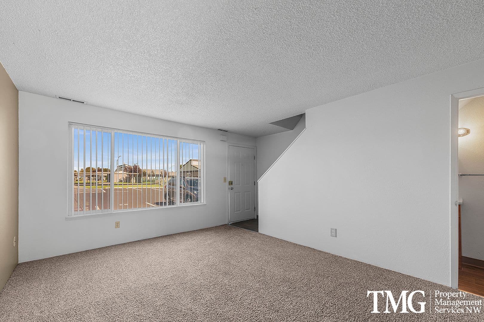 Kennewick Apartment: 803 S Olympia St