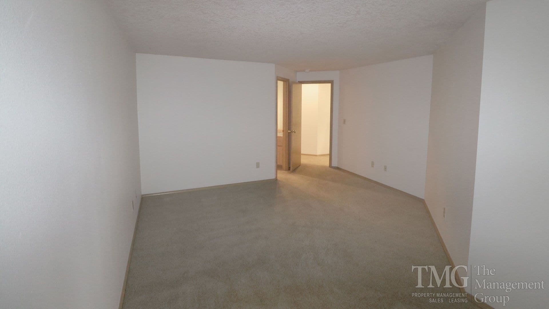 Vancouver Apartment: 12200 SE 7th St. #A, #B