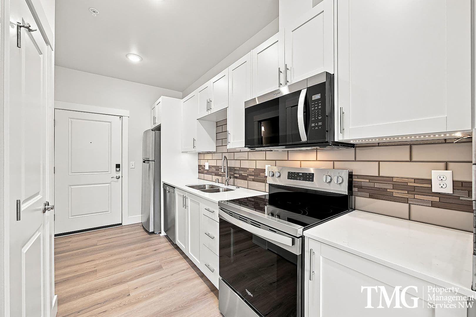 Kennewick Apartment: 7918 W 10th Ave