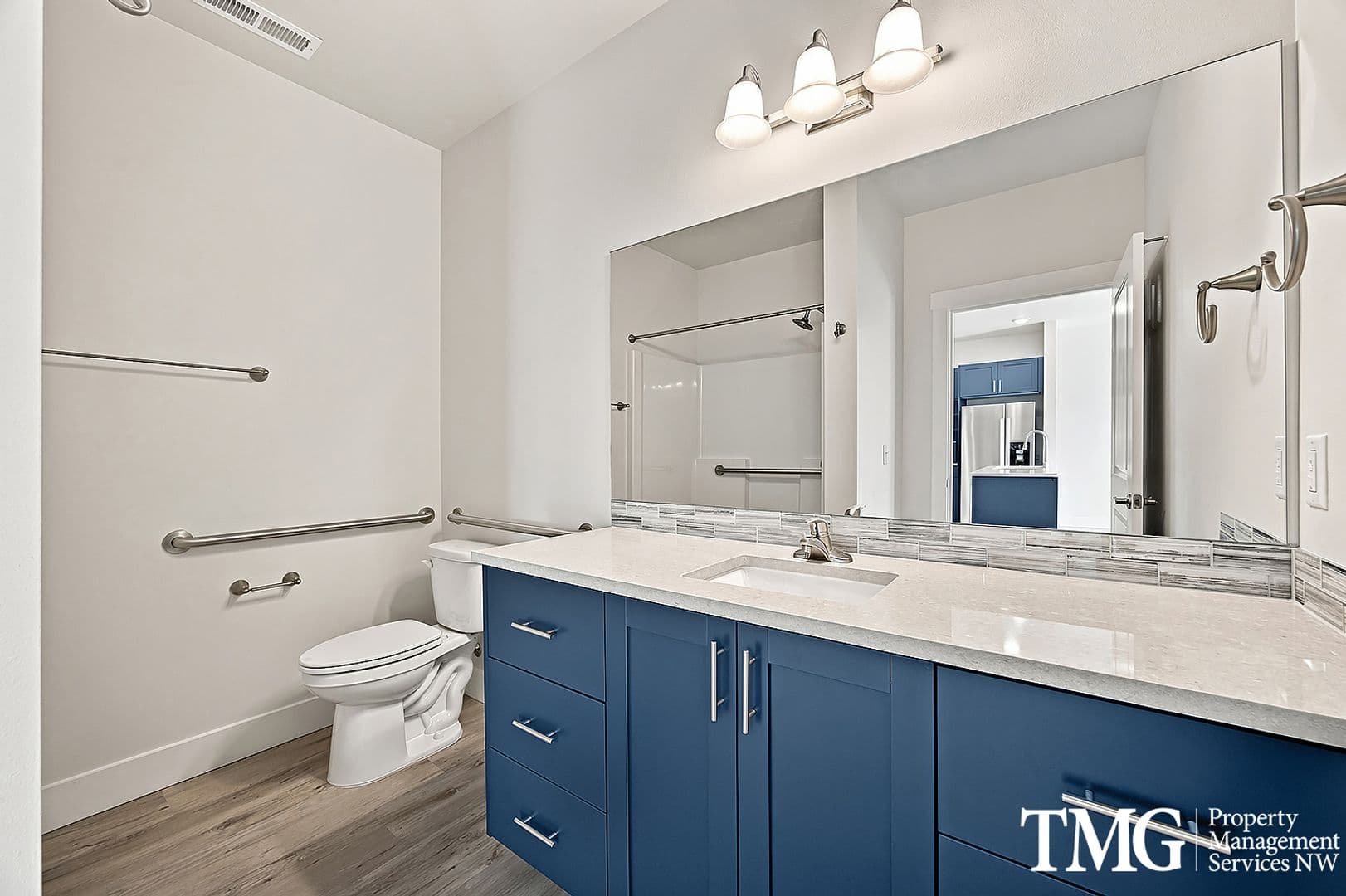 Kennewick Apartment: 7918 W 10th Ave