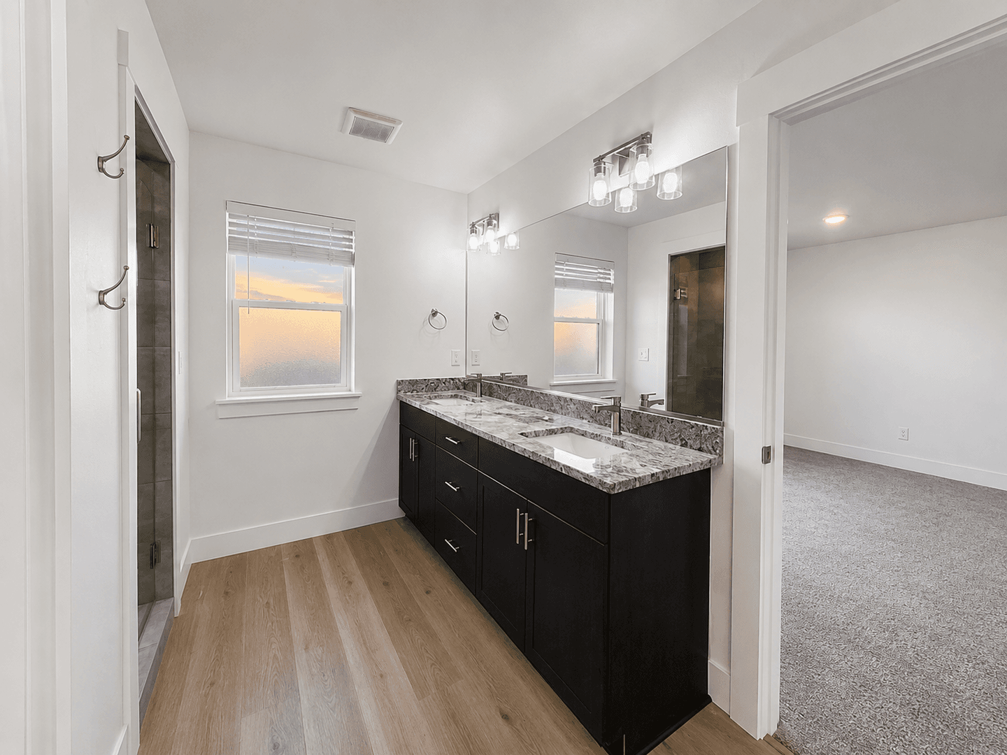 Kennewick Townhome: 5881 W 40th Court
