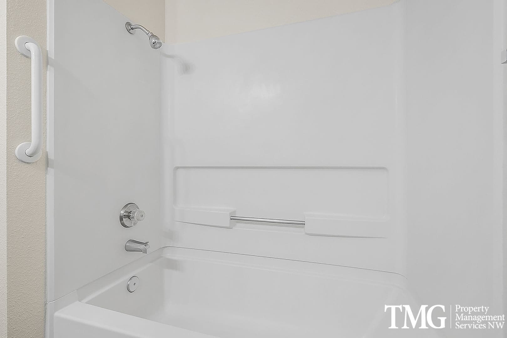 Camas Apartment: 3003 NE 3rd Ave