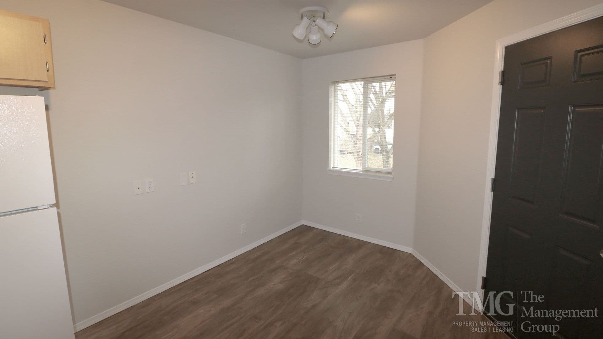 Vancouver Apartment: 5313 NE 68th Ave