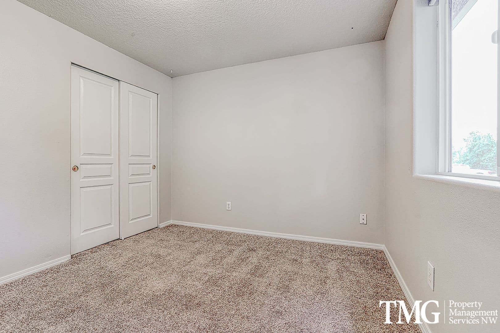 Camas House: 3243 NW Julia Street