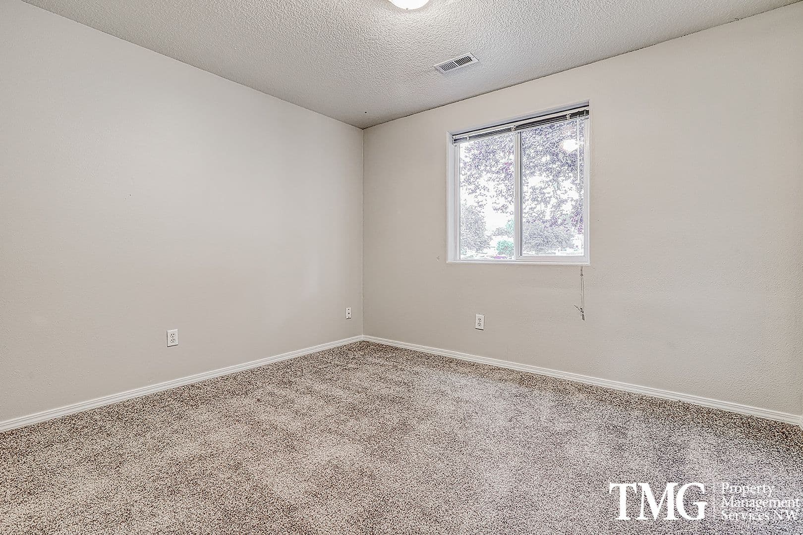Camas House: 3243 NW Julia Street
