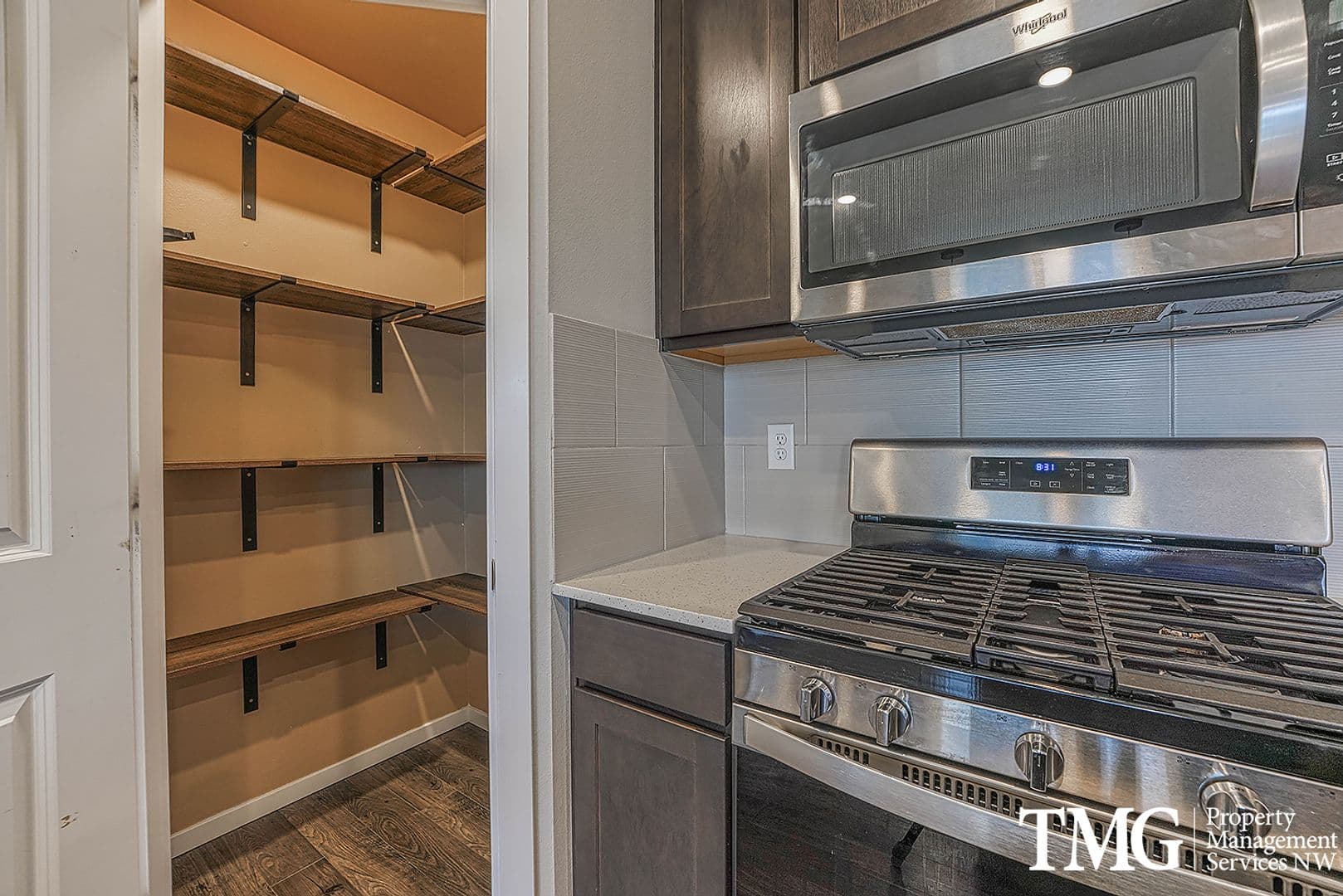 West Richland House: 7796 Ranchland Lane